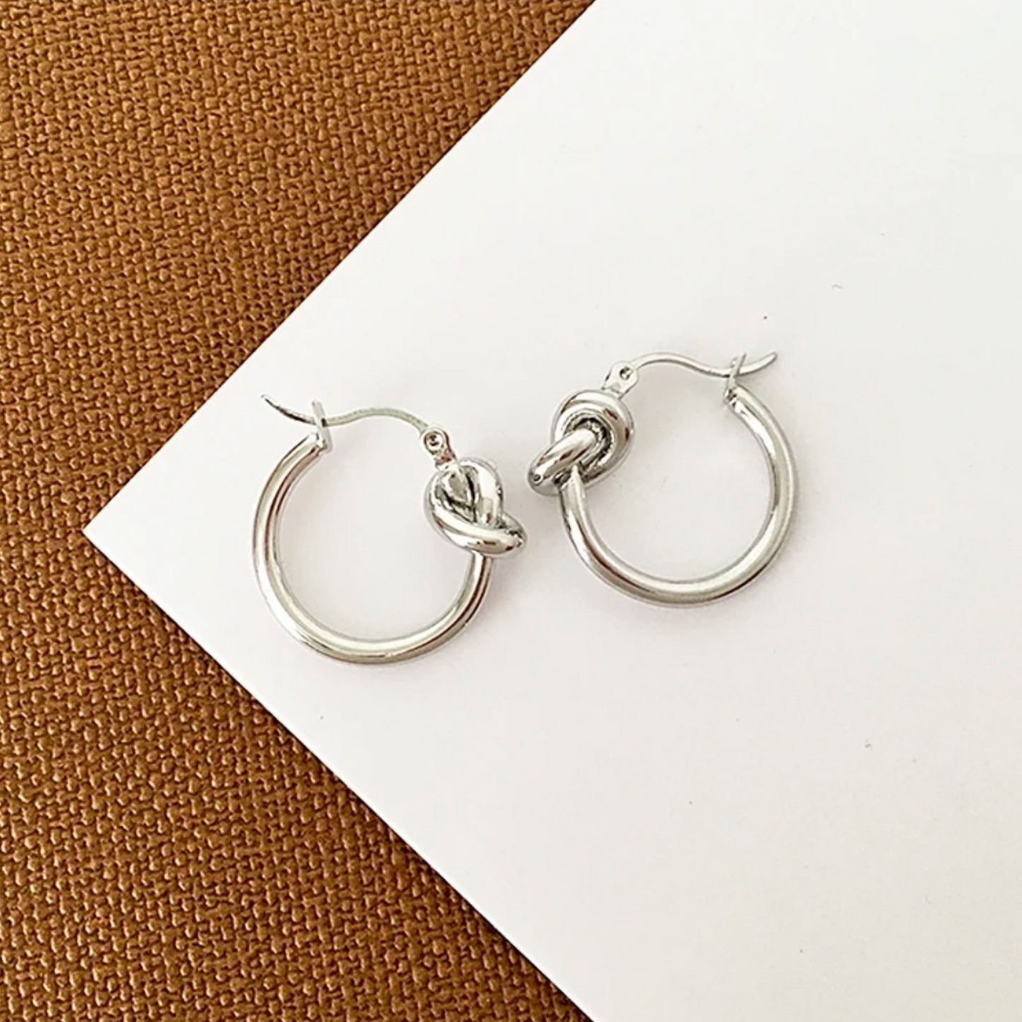 Seraphina - knot earrings.