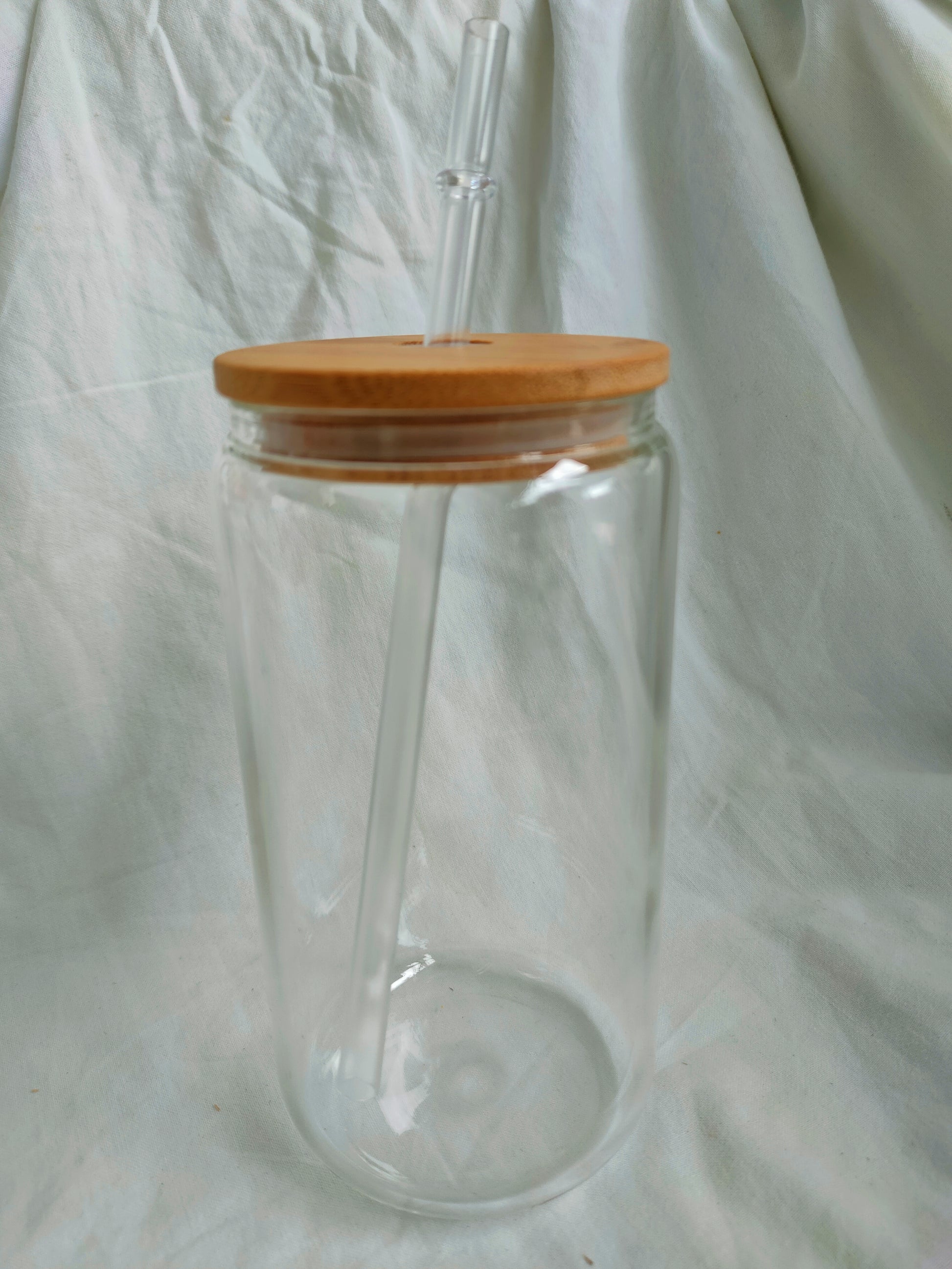 glass cup with lid and straw